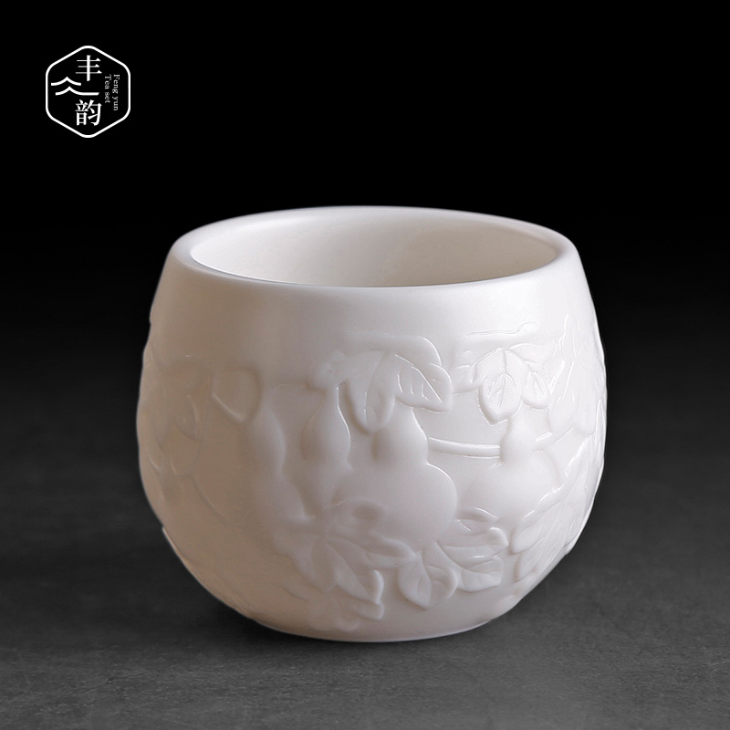 Pure manual white porcelain master cup anaglyph large relief personal single CPU dehua ceramic tea set kung fu tea cups