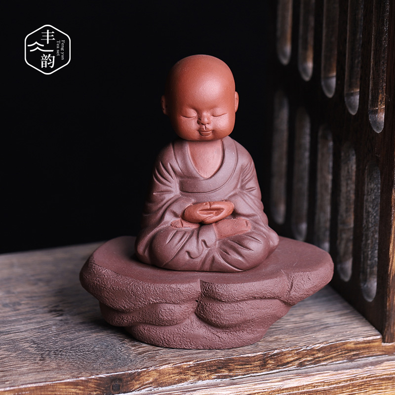 The young monk from furnishing articles pet zen tea to keep violet arenaceous The little novice monk ceramic tea tea taking decoration parts
