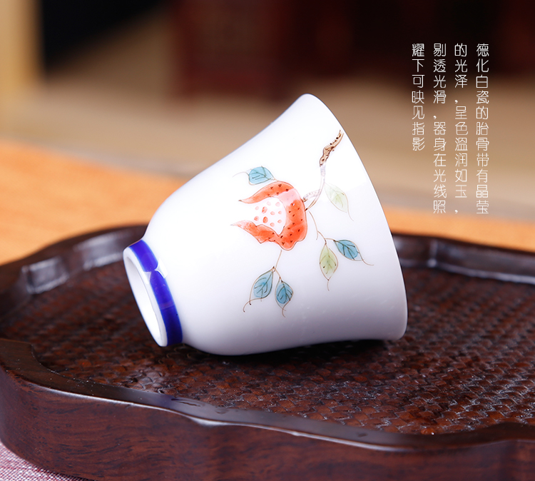 The ancient sheng up coppering. As silver tea set hand - made kung fu tea cup lid bowl of a complete set of blue and white porcelain is jingdezhen ceramics