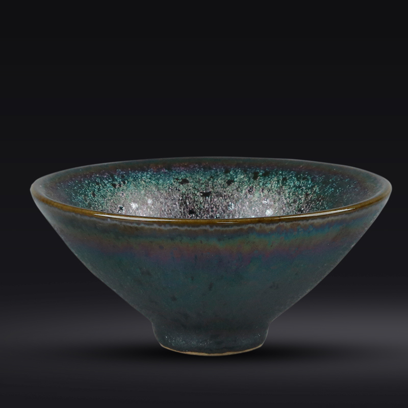Ancient sheng up built the new lamp up ceramic tea temmoku colorful peacocks CPU master cup obsidian lamp that kung fu tea cups