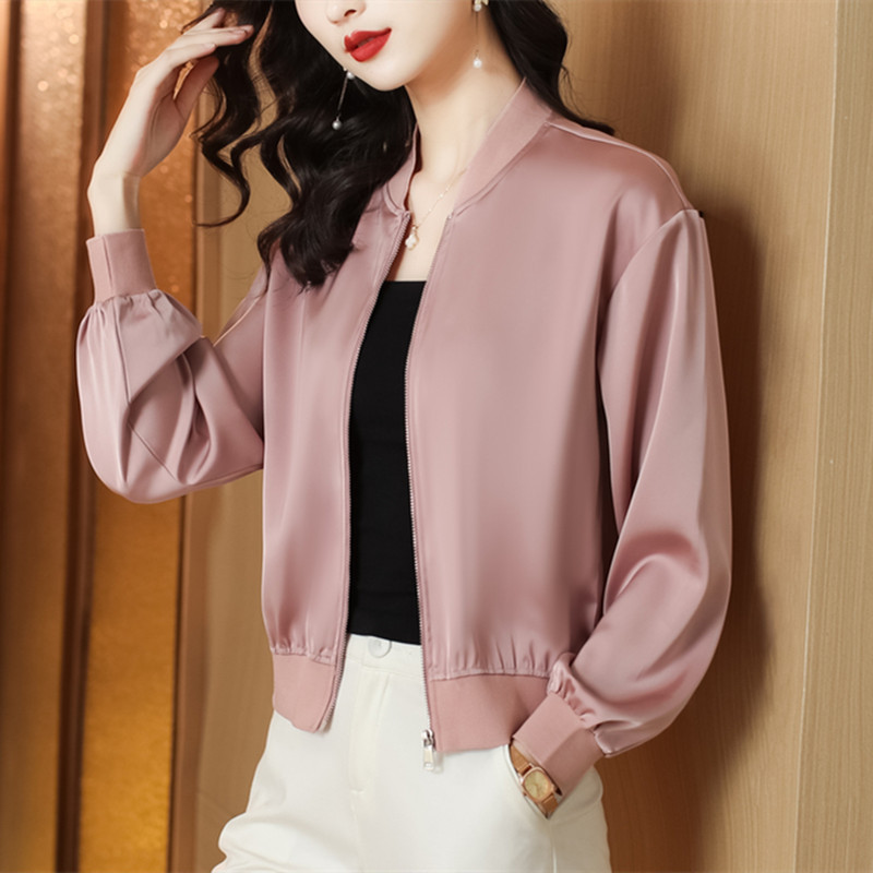 European Style Baseball Jacket Short Coat for Women, Tencel Fabric, Elegant, Age-Reducing, Slim Fit, Flattering Jacket for Moms, Trendy Top