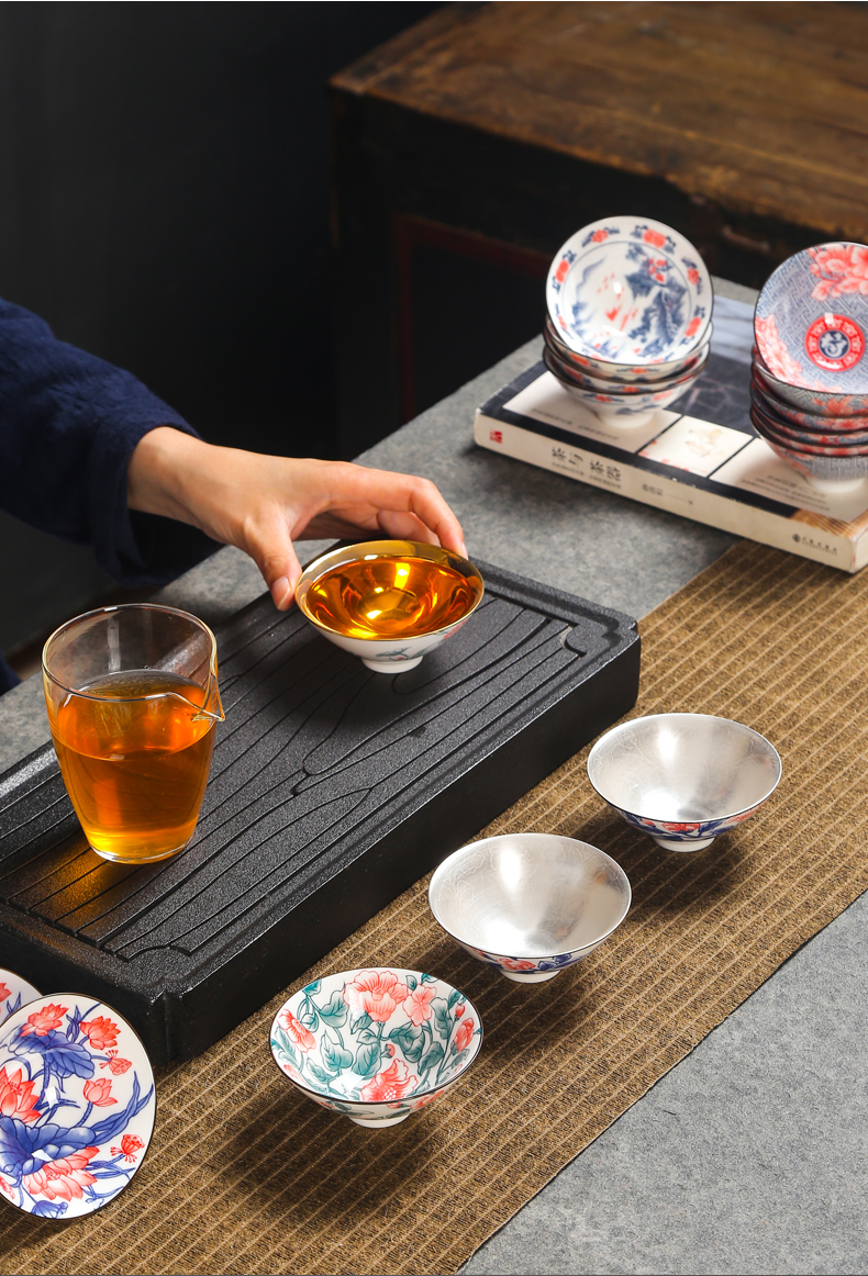 Tasted silver gilding ceramic cups Japanese blue and white porcelain hat cup suit kung fu master cup restoring ancient ways is a single tea light sample tea cup