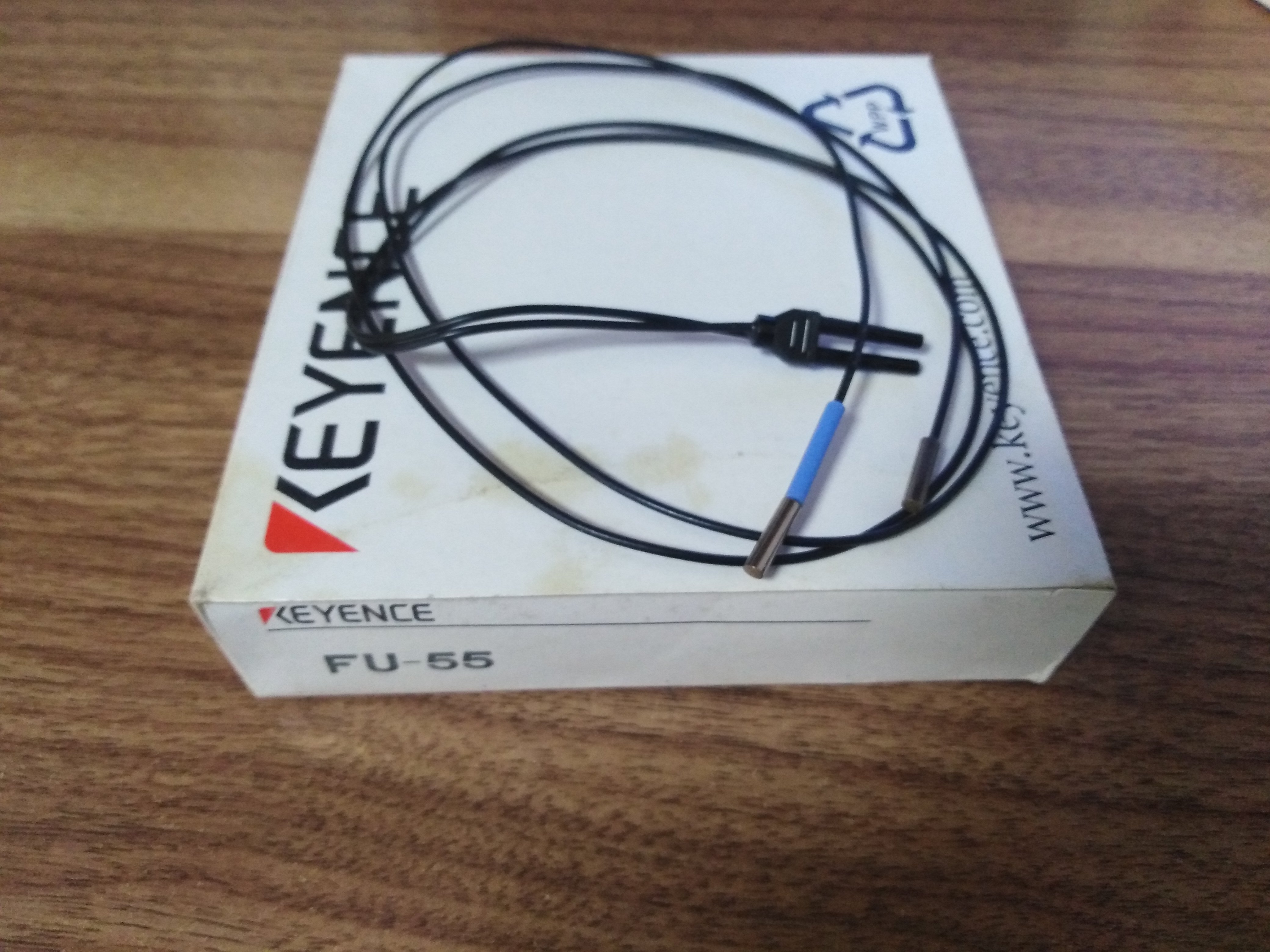 FU-55 Japan's new original KEYENCE fiber optic sensor FU-55
