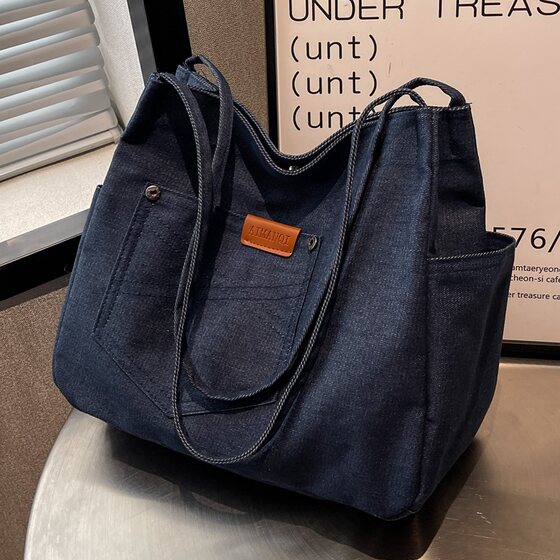 Casual Large-Capacity Denim Bag for Women 2026 New Summer Commuter Shoulder Bag College Student Class Tote Bag