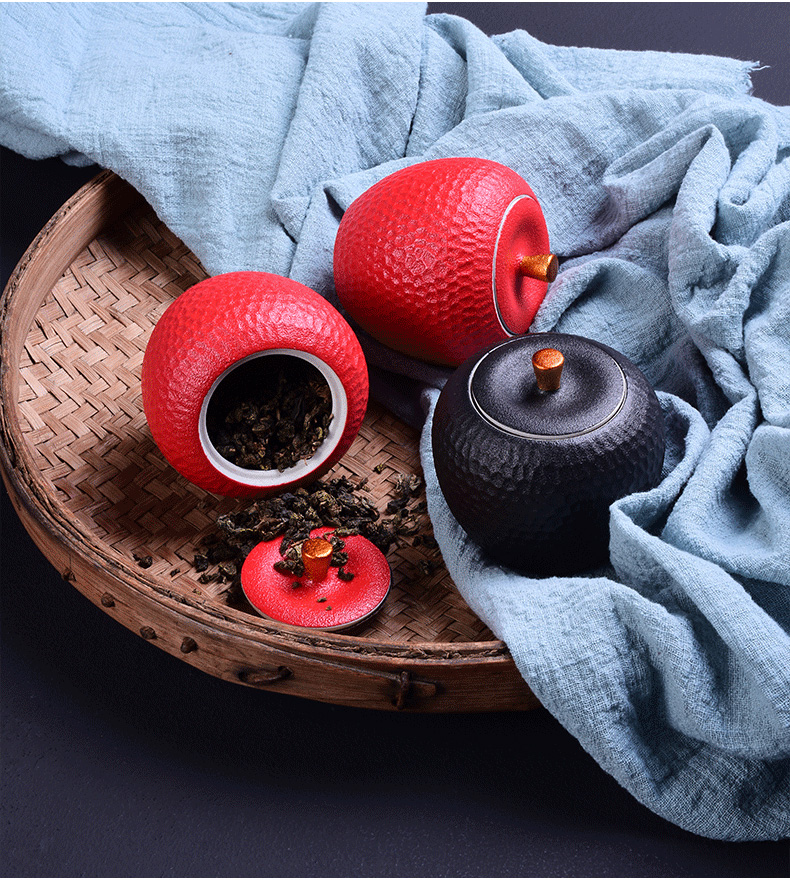 Caddy fixings ceramic small gift Christmas apple can safely seal pot red green tea pu 'er tea sets