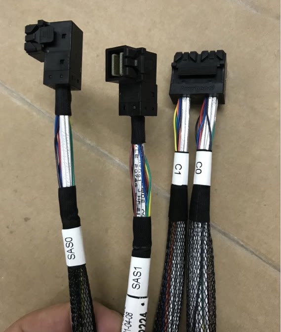 12G MINI-SAS line 10% 2 SFF-8643 server back plate SAS data line back sheet left elbow