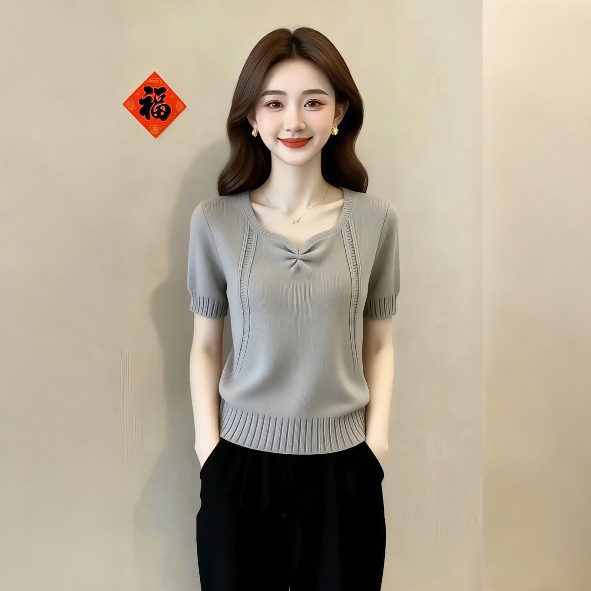 针织衫女款2026新款时尚休闲夏季日常百搭简约灰色V领显瘦短袖t恤