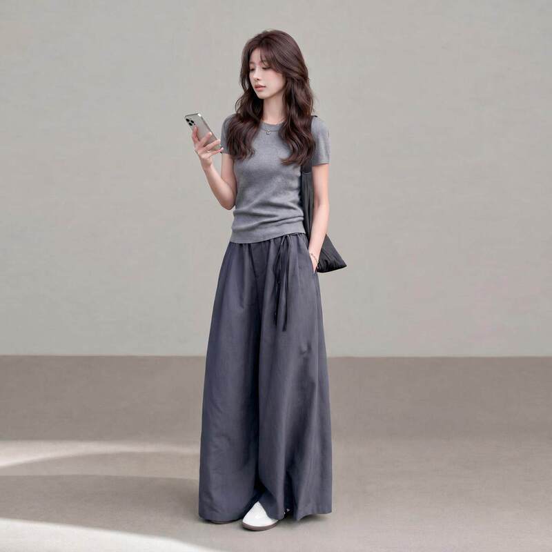 2026 New Summer Style Women's Korean-Style Gray Suit, Simple Slim-Fit Short-Sleeved T-Shirt and Wide-Leg Long Pants Two-Piece Set 2026 New Summer Style Women's Korean-Style Gray Suit, Simple Slim-Fit Short-Sleeved T-Shirt and Wide-Leg Long Pants Two-Piece Set