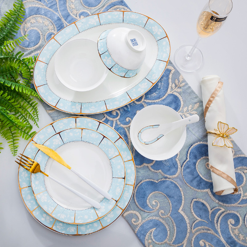 The dishes suit household jingdezhen porcelain 56 ipads head high - grade contracted Europe type ceramic tableware to eat bread and butter plate combination