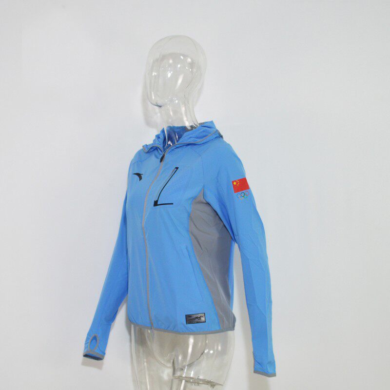 Ahn stepped 2016 to sponsor Rio China team's national team men's women's anti-mosquito suit