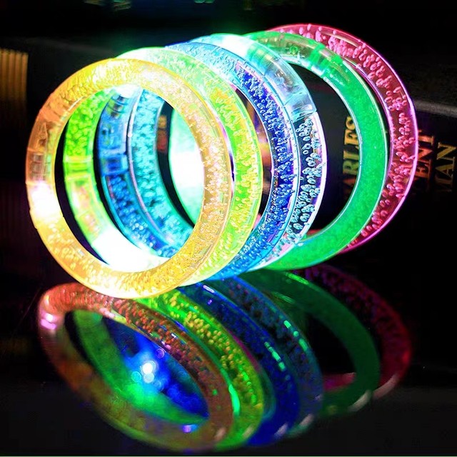 Luminous Acrylic Bracelet Night Running Outdoor Activities Cheer Bar Atmosphere Children's Bracelet Gift Toy ຂອງຂວັນຂະຫນາດນ້ອຍ