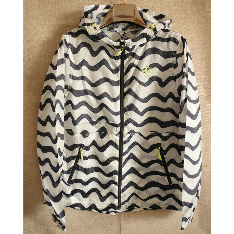 Outdoor camouflares skin clothes Summer sun protection for men and women printed light and thin breathable ultra-light speed dry portable windcoat jacket