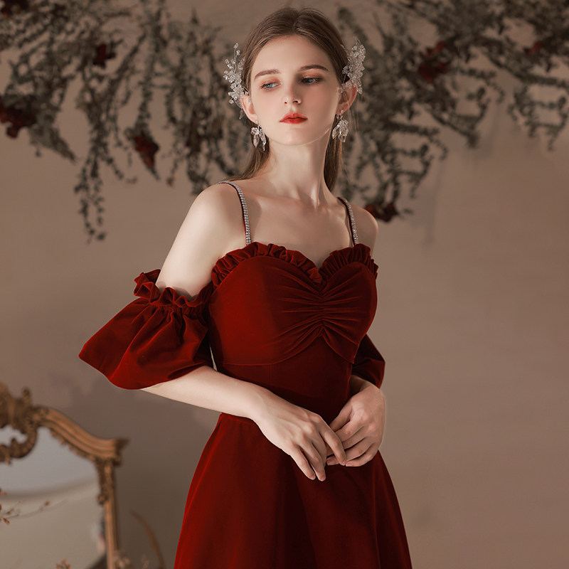 Harness Toast to the bride 2022 new autumn and winter little sub velvet engaged Ocean dress back door gown to cover the arms