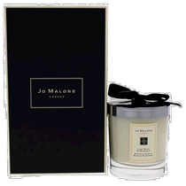 Direct mail from the United States Jo Malone Lime Basil and Citrus Scented Candle 202g