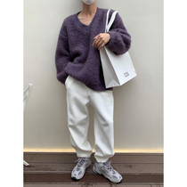 HOZI 2022 Winter New Thick V-Neck Sweater Minimalist Design Haute Couture Top Trend Versatile
