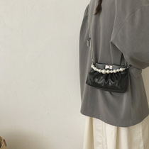 Summer mini bag women crossbody bag 2020 New Tide pleated underarm bag Joker ins chain pearl bag