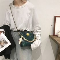 Small bag women shoulder bag 2020 new net red Joker ins Bucket bag Senior sense of foreign style shoulder chain bag