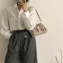 Niche design bag female 2020 New Tide red Korean version of pleated underarm bag Joker ins shoulder shoulder bag