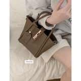 Демисезонная портативная модная ретро сумка через плечо, Южная Корея, коллекция 2023, премиум класс