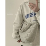 Вместительная и большая демисезонная модная сумка через плечо с пухом для отдыха