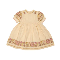 Абрикосовое платье, в цветочек, с вышивкой