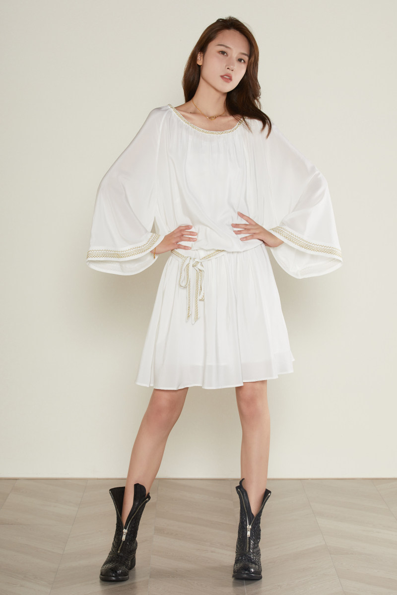 HK2 ten thousand seaside holiday lined with shoulder nightclub recrepe real silk woman dress sexy 2022 new spring and summer style foreign dress