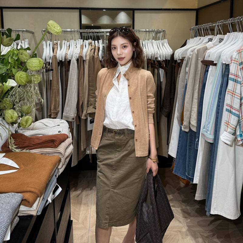 Onivintage 2026 Autumn Wool and Linen Patchwork Color-Block Fake Two-Piece Knitted Cardigan Short Jacket Onivintage 2026 Autumn Wool and Linen Patchwork Color-Block Fake Two-Piece Knitted Cardigan Short Jacket