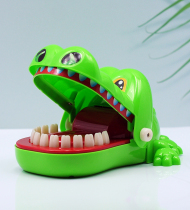 Net Red Bite Finger Big Mouth Crocodile Creative Toy Bites Shark Toy Plucking Children Adults Whole Demagogic Toys