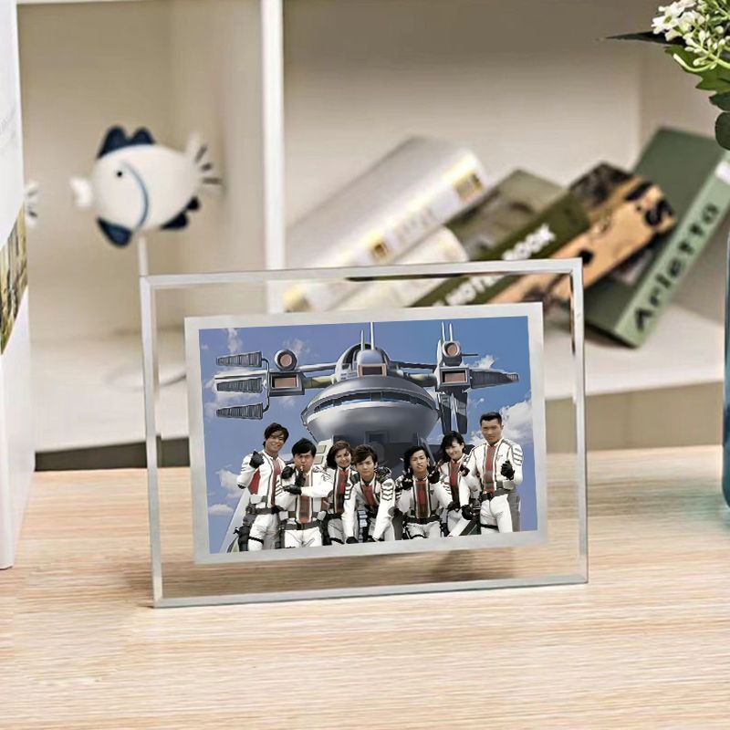 Ultraman Tiga Victory Team Photo Shadow Crystal Photo Frame Set to Commemorate the Youth 5inch 7inch Decoration