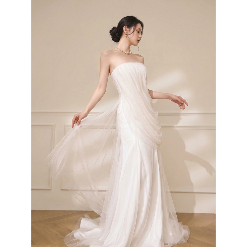 Minority Dress White Strapless Gown Sleeveless Long Dress with Train High-Waisted Performance Bridal Wedding Dress for Socialites