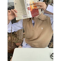 Осенний жилет без рукавов, однотонная футболка, трикотажная майка топ, в корейском стиле, с вышивкой