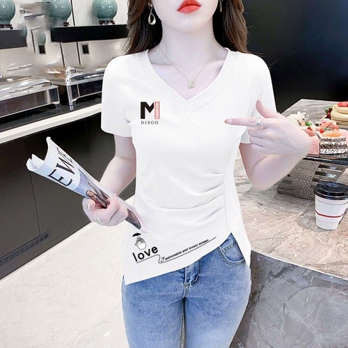 Хлопковая летняя небольшая дизайнерская футболка, V-образный вырез, 2024 года, городской стиль, облегающий крой, тренд сезона