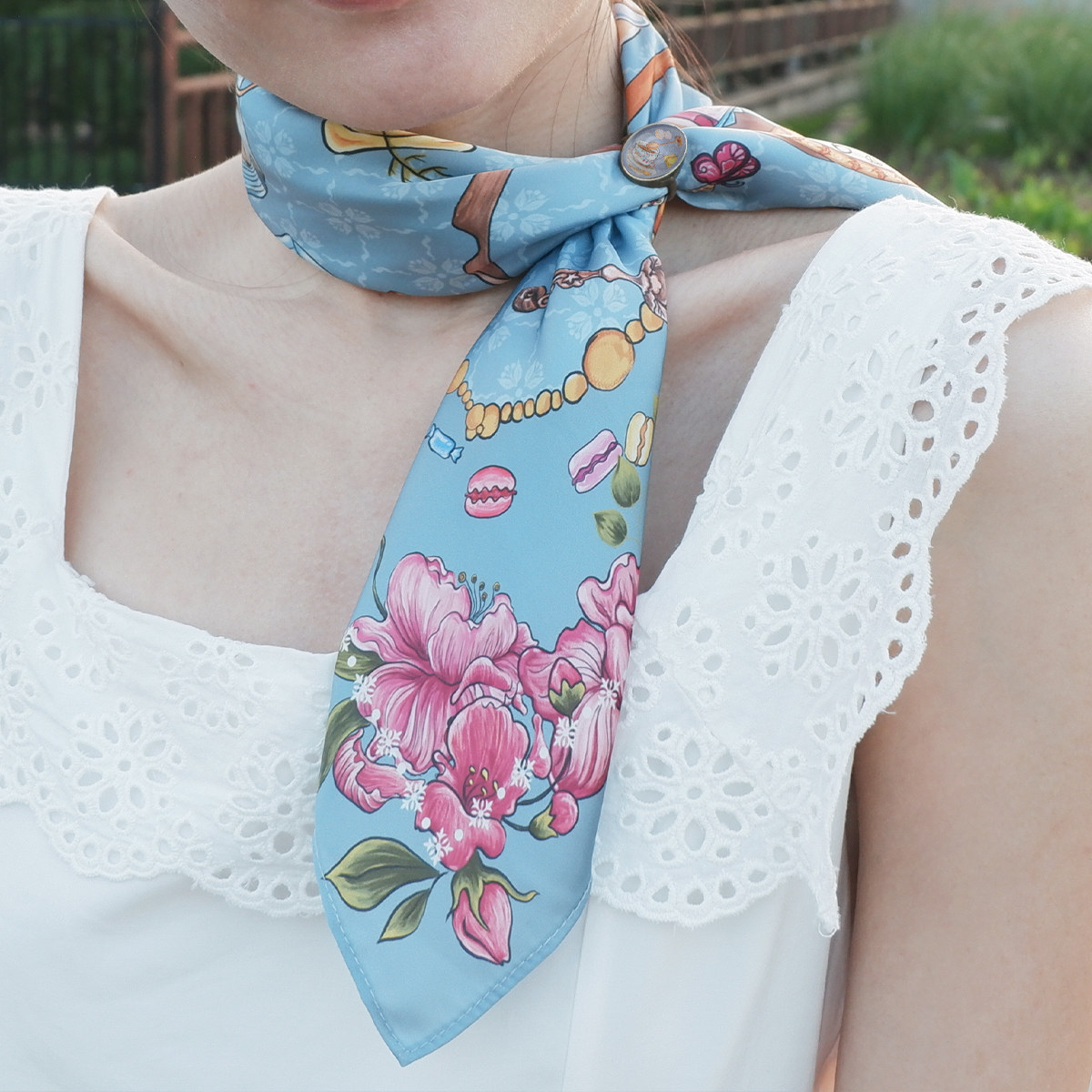 送料無料】香港 卒業祝いに先生へ贈るプレゼント 先生のお名前を刻印