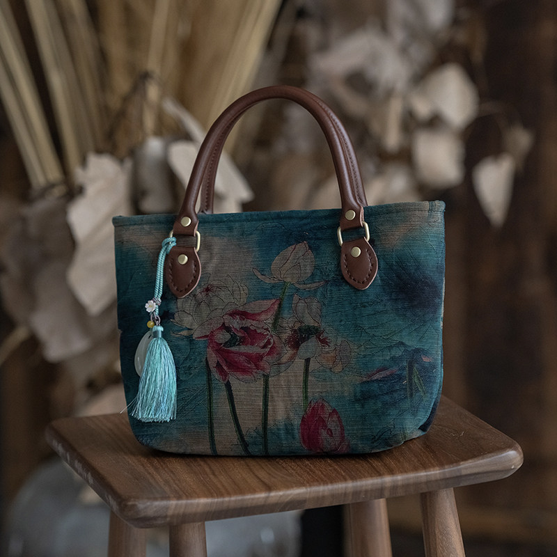 Strangeness flowers open original design Lanflap (pool moon) true silk fragrant cloud yarn handbag cheongsam matching bag