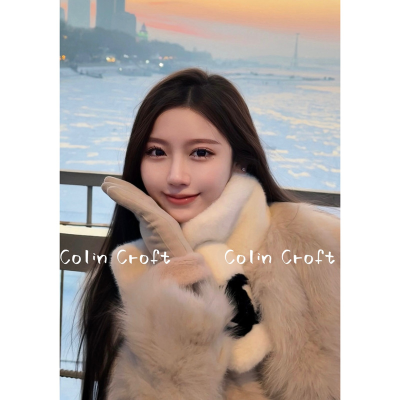 Colin Croft Snowy Atmosphere~ Miss Coco Off-White Scarf with Rabbit Fur Cross Design for Women
