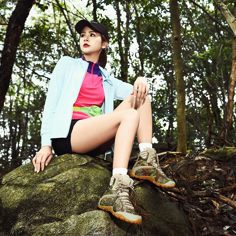 Outdoor hiking shoes men's waterproof non-slip hiking shoes women's high-top lightweight breathable sports travel mountain climbing desert boots