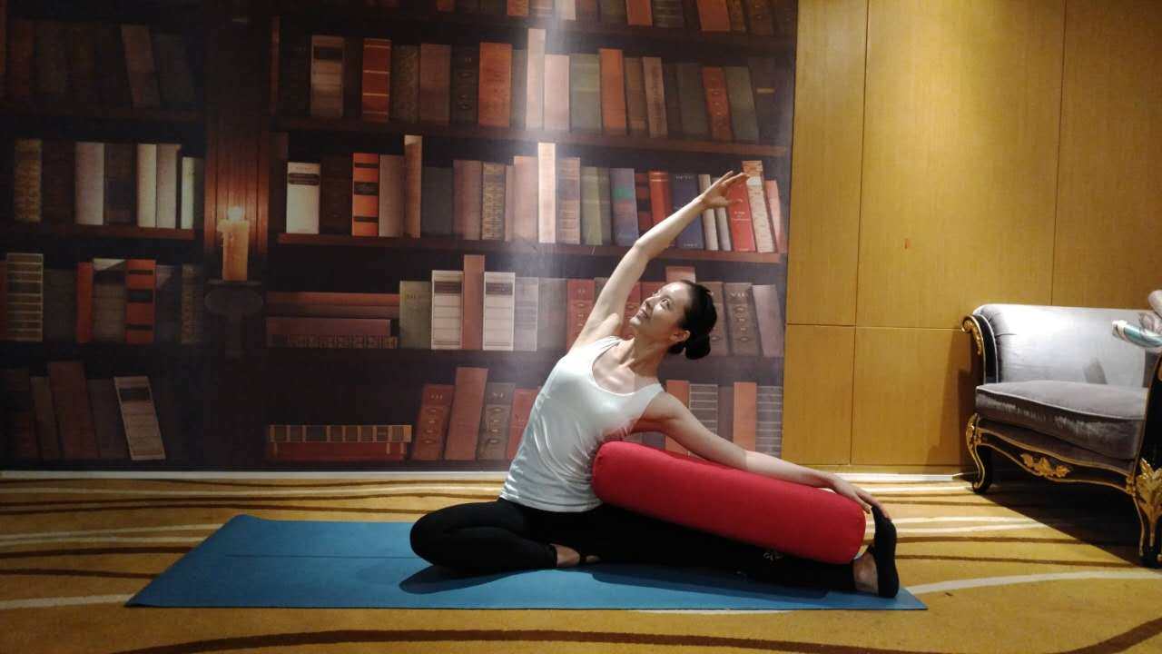 Yoga Workshop ) Professional yoga pillow cube pillow - cup pillow - maternal yoga pillow - yoga pillow