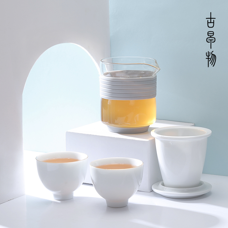 Crack cup against a pot of hot ceramics 2 cup glass is suing portable travel kung fu tea set contracted with you