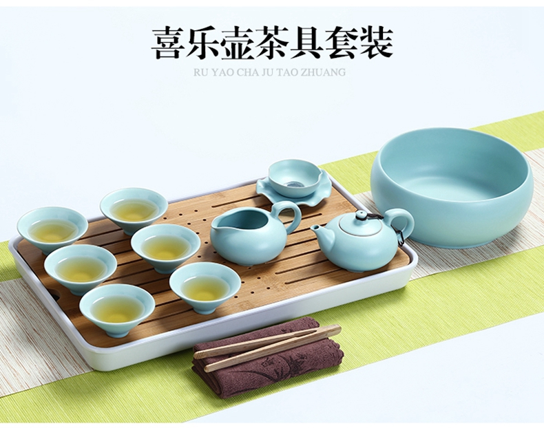 Your up with porcelain of a complete set of kung fu tea set suit household porcelain travel portable cup lid bowl of Japanese tea tray