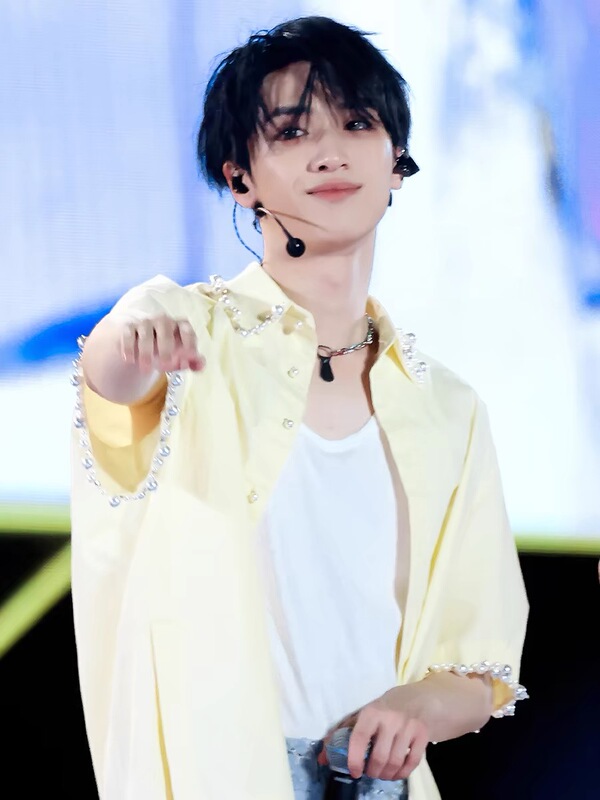 Yan Haoxiang Concert Style Youthful Versatile Cream Yellow Handmade Pearl Shirt Summer Trendy Brand Short-Sleeve Top for Men
