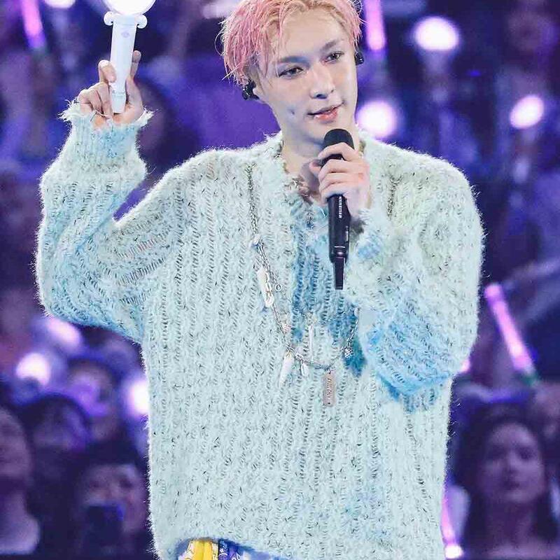 Zhang Yixing Concert Style Autumn and Winter Mohair Turquoise Sweater Jacket, Lazy Style, Niche Design, Trendy for Both Men and Women