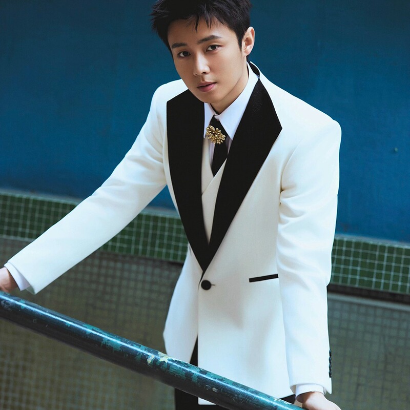 Zhai Zilu Celebrity Style Black and White Business Casual Minimalist Suit Men's Formal High-End Casual Blazer Jacket