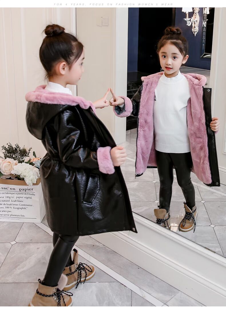 Áo khoác da nữ 2018 mới sóng mùa thu đông quần áo trẻ em áo khoác độn cotton cộng với nhung dày ở bé trai PU ngoại khí áo khoác phao trẻ em