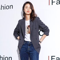 Suit Jacket Woman 2022 new loose 100 Touch Temperament fashion Inn Wind Design Sensation Little Crowdsuit Womens Blouse