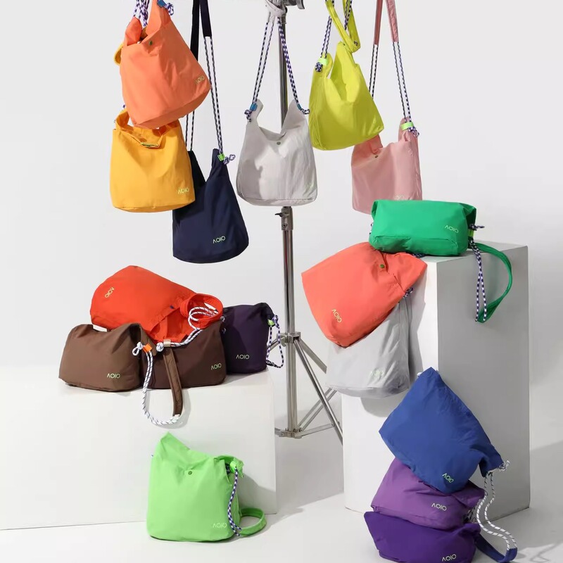 Hong Kong Style Minimalist Design Lightweight Sports Color-Blocking Large-Capacity Shoulder Strap Crossbody Bag Hong Kong Style Minimalist Design Lightweight Sports Color-Blocking Large-Capacity Shoulder Strap Crossbody Bag