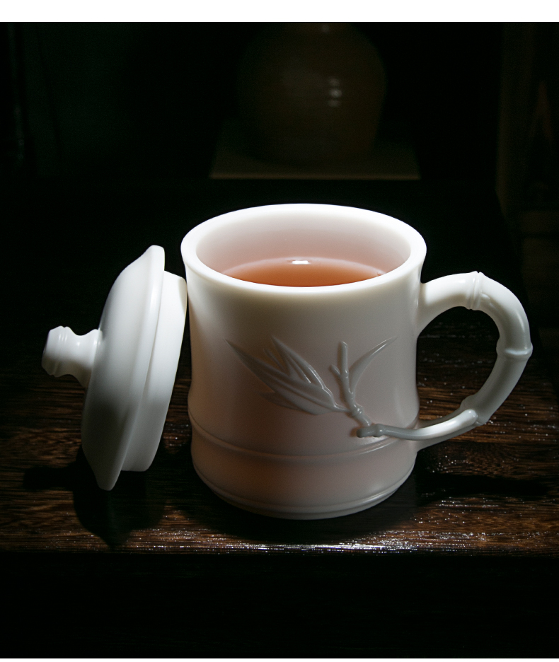 Jiangnan past dehua suet jade white porcelain cup ultimately responds a cup of tea cups with cover of pottery and porcelain home office