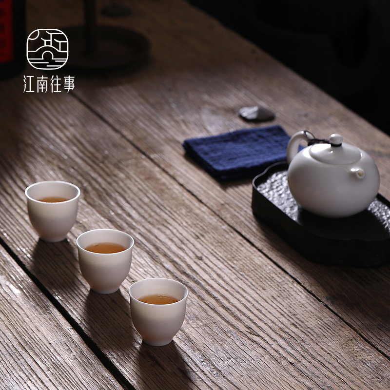 Jiangnan kung fu tea cups past suet jade small jin ling ceramic tea cup sample tea cup Japanese small individual cups