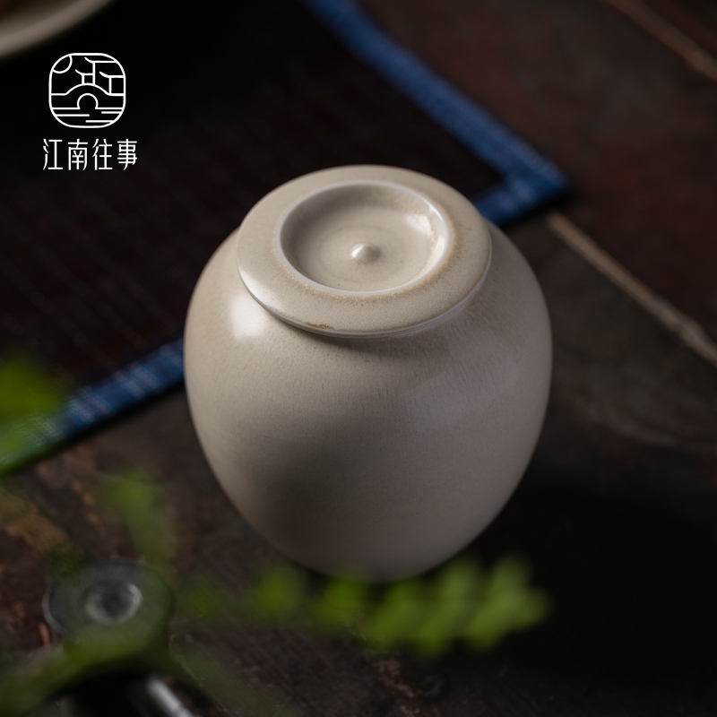 Jiangnan past caddy fixings ceramic pot hand burn of zen tea dust bin kung fu tea POTS sealed storage tank