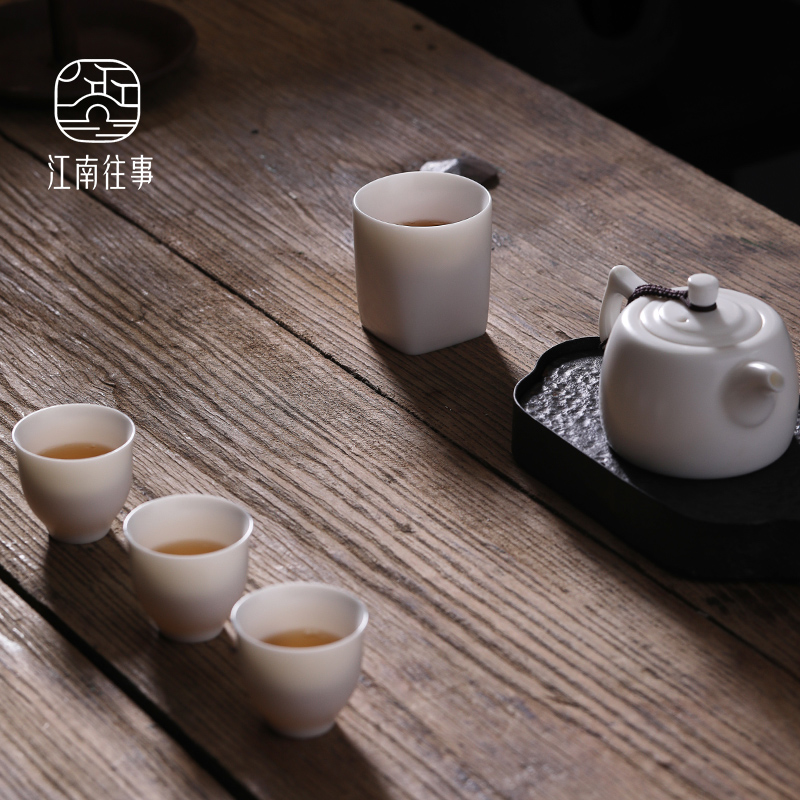 Jiangnan past Chinese white undressed ore ceramic cups square cup suet jade kung fu tea set large master cup single CPU