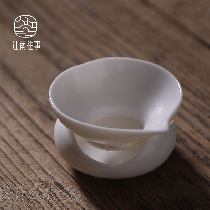 Jiangnan past dehua white porcelain) of China tea filter ceramic tea strainer suet jade) suits for
